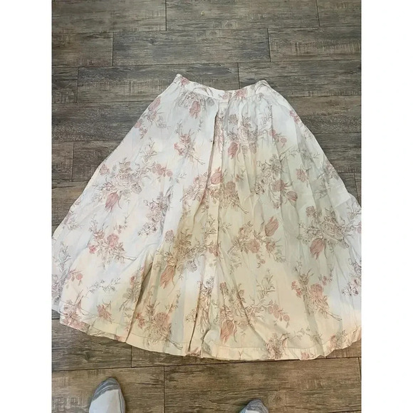 Lauren Ralph Cream Cottagecore Skirt Size 14 - Picture 1 of 3